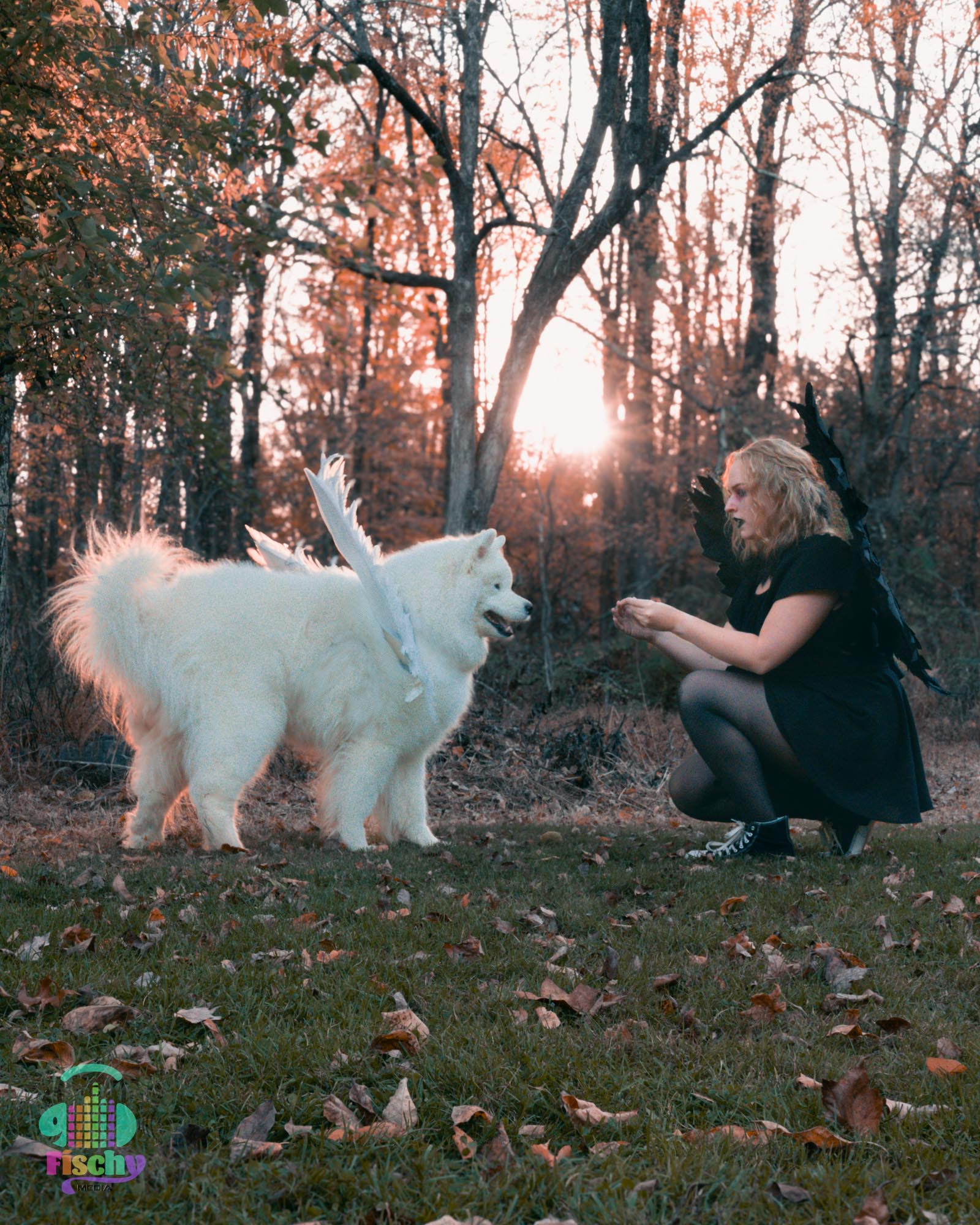 girl and dog in costume
angel costume
fallen angel costume
fall photoshoot
halloween photoshoot
samoyed dog