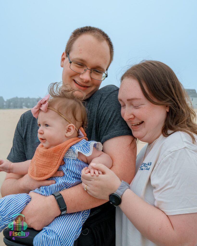 family photos
beach photoshoot
baby photos
park photos
ocean
young family
