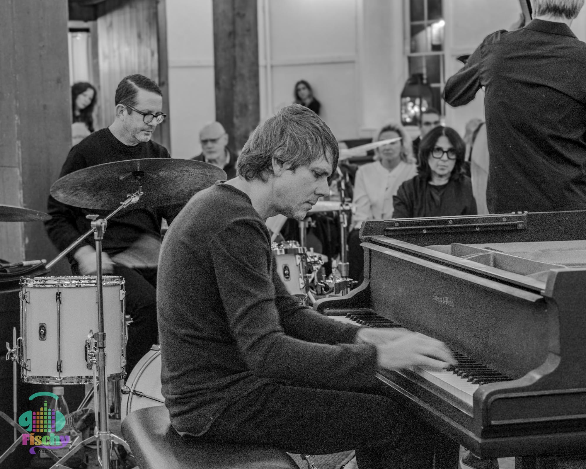 jazz musician
event photography
live music
black and white photography