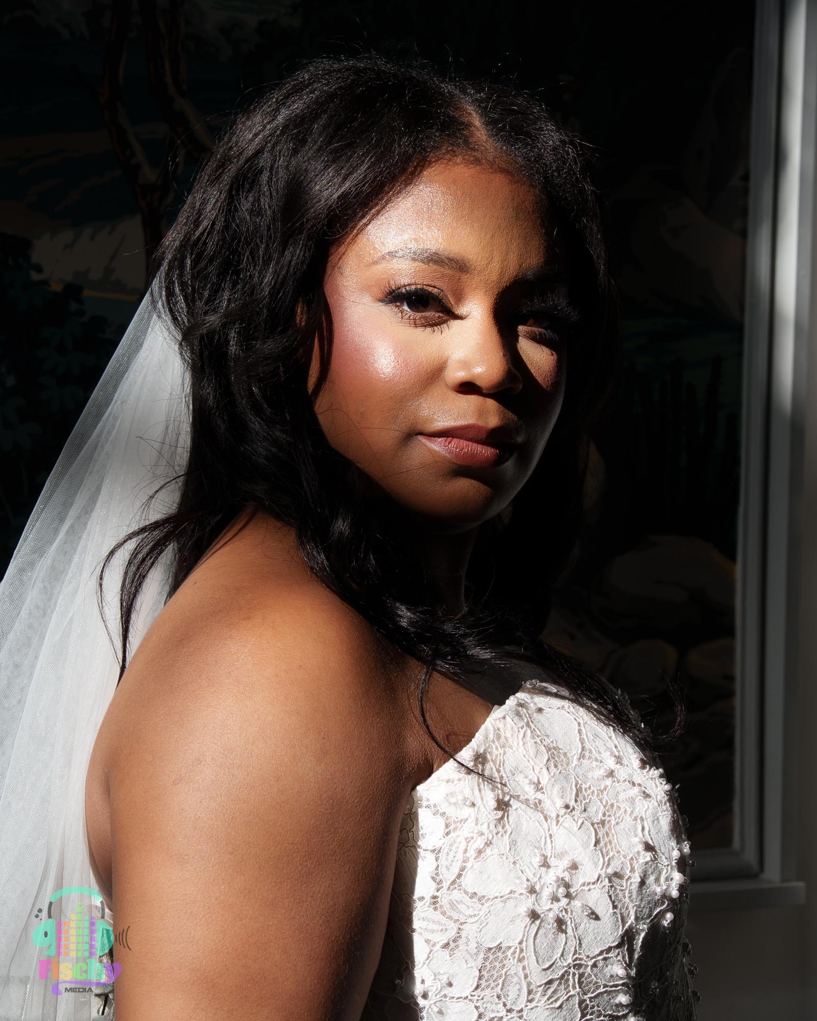 bride smiling
wedding dress 
Wedding photographer
Wedding photoshoot
elegant wedding